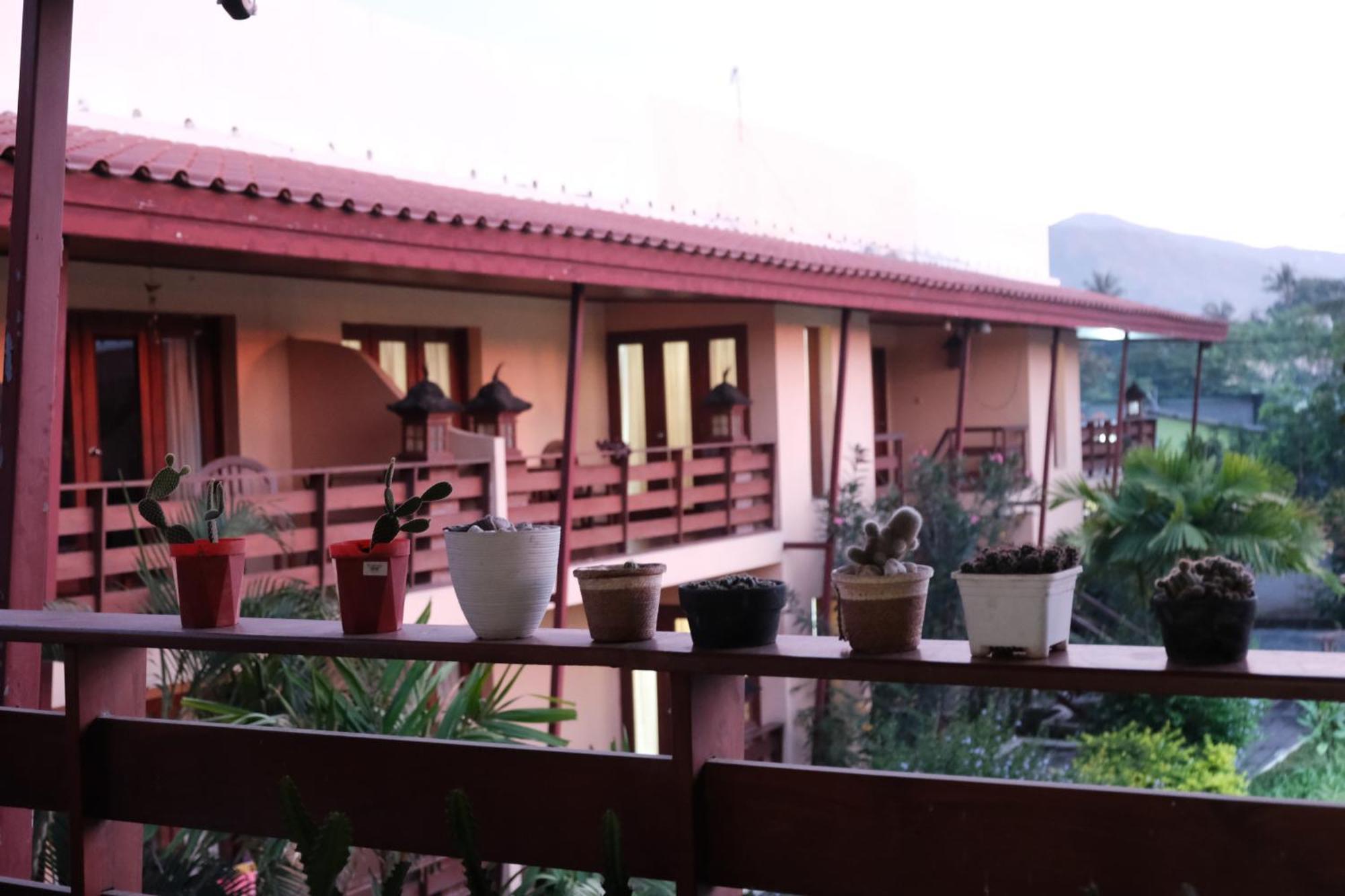 Arbiru Beach Resort Dili Exterior foto